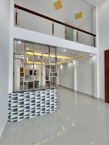 Chủ kẹt cứng ngắc ,cần bán gấp căn nhà trệt lửng mới chưa qua sử dụng