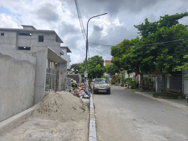 Bán nhà căn góc 3 tầng 90m2 sẵn sổ cá nhân thuộc Anh Dũng 8, Hưng Đạo, Hải Phòng