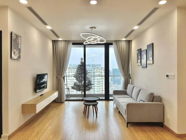 Dòng tiền 20 triệu/ tháng - 5 tầng 4 phòng khép kín - Trung tâm Hai Bà Trưng - Đa tiện ích