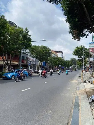 Bán Nhà MT 639-641 Điện Biên Phủ phường 1 Quận 3 ( phường Bàn Cờ mới ) HCM