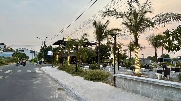 chính chủ bán lỗ đất đường quốc lộ 22 giao Huỳnh Văn Cọ liền kề Vinhomes Hóc Môn