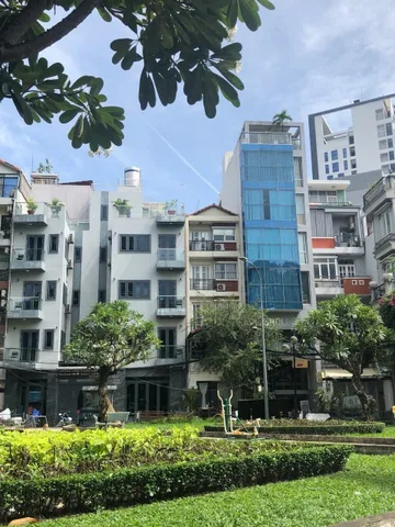 BDS HVL 40 TỶ - CHDV NGUYỄN THỊ MINH KHAI Q1