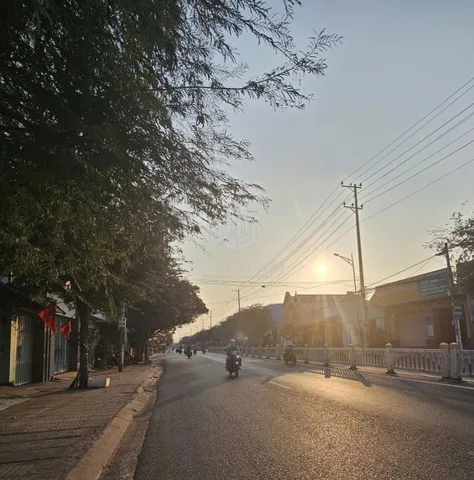 🔥 "DIỆN TÍCH KHỦNG 219M² THÊNH THANG – KHUÔN ĐẤT ĐẸP CHUẨN ĐỊNH CƯ" – NHÀ CÓ GÁC CÔNG NĂNG KHỦNG 4PN – KHU DÂN CƯ AN NINH YÊN TĨNH SÁT VÁCH CHỢ – GIÁ 7.5 TỶ 🔥