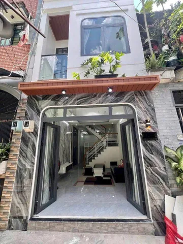 Bán nhà Hóc Môn 38.5m2 495 triệu, nhà ở làm ăn lên, ra 50m có tiện ích