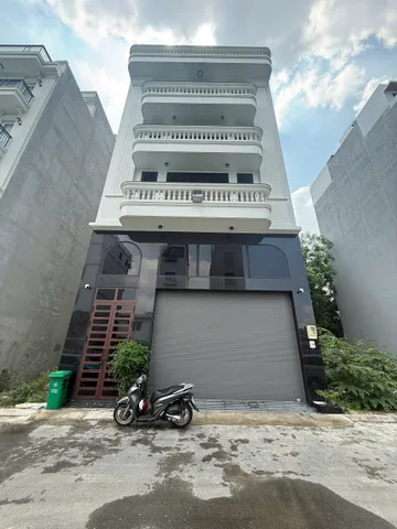 BÁN NHÀ MỚI 5 LẦU CÓ THANG MÁY - VIEW HỒ VIETOPIA HIM LAM Q7 - 8.4X13M - GIÁ 29 TỶ TL