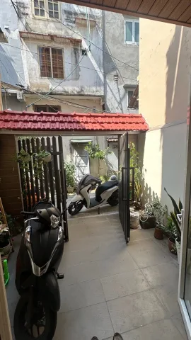 Nhà bán chiến thắng 4 tầng sổ hồng riêng gần sân bay