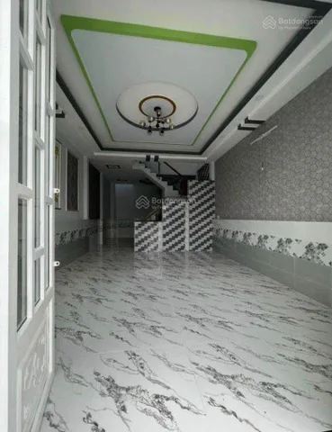Bán gấp nhà riêng tại Dương Bá Trạc, 40m2, giá 2tỷ760,2PN, 2WC, pháp lý đầy đủ.Liên Hệ : 0559371035 gặp Bảo Ngọc