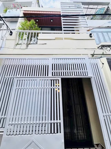 Bán nhà hẻm xe hơi tới nhà - Huỳnh Tấn Phát - Quận 7, 1 trệt 1 lầu, 2Pn,2WC, giá 2tỷ280. Liên hệ: 0559371035 gặp Bảo Ngọc