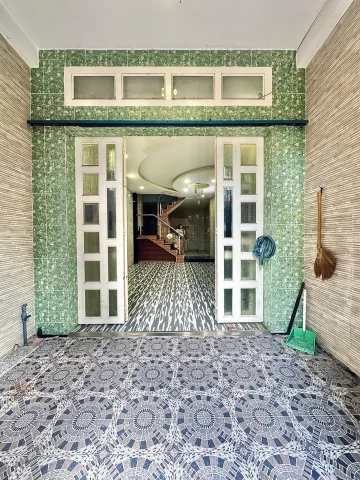 NGAY NGÃ TƯ ÂU CƠ - LẠC LONG QUÂN - 60M2 - 2 TẦNG - NỞ HẬU - HẺM 5M THÔNG - CHỦ 5.XX TỶ