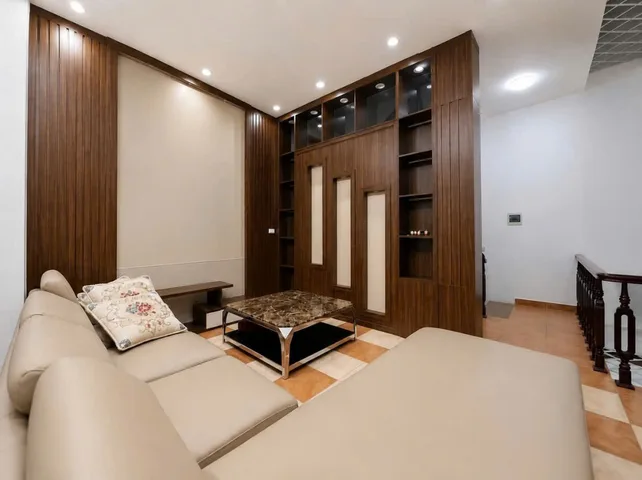 Cho thuê nhà MỚI ĐẸP ngõ 29 Dịch Vọng, Cầu Giấy 55M x 4T (4 ngủ) 17 triệu