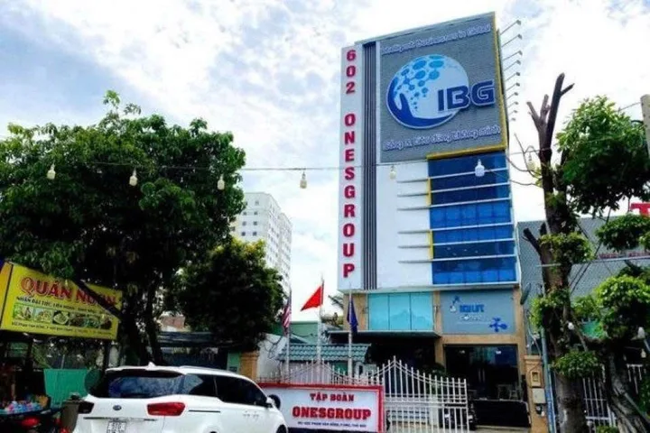 Bán tòa nhà văn phòng mặt tiền 602 Phạm Văn Đồng, Phường Hiệp Bình Chánh, TP. Thủ Đức