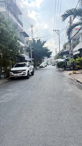 HƠN 8T XÍU - NHÀ 3 TẦNG Ở NGAY - GẦN 70M2, NGANG 5M SỔ A4 - HẺM VIP NGUYỄN HỮU TIẾN