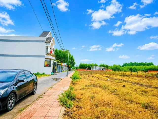 Bán đất Bàu Cạn Long Thành ngay khu dân cư giá 1,6xx tỷ