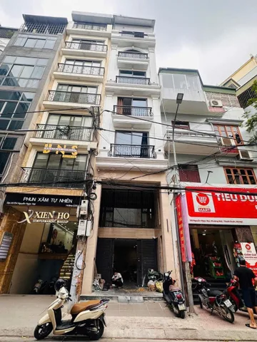Cho Thuê Văn Phòng 120m² Giá Chỉ 20 Triệu/Tháng - Full Nội Thất, Thang Máy, Hầm Gửi Xe
