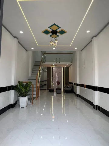 Nằm ngay đường Dương Bạch Mai, phường Chánh Hưng nhà 3 tầng giá 2tỷ300 triệu gần UBND phường Chánh Hưng