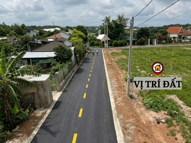 Đất liền kề chợ trường UBND Minh Thạnh Dầu Tiếng