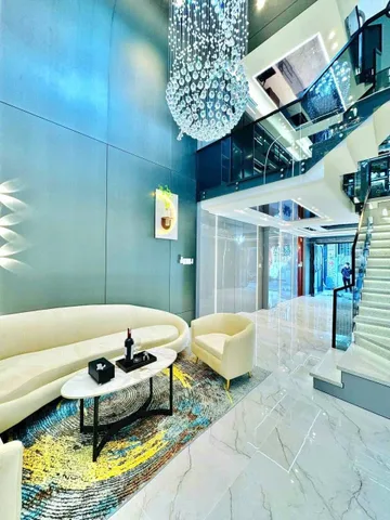 CHƯA TỚI 9 TỶ BÁN NHÀ KIM GIANG, GẦN CHỢ QUANG 45M2 X 5 TẦNG, NGÕ 7M Ô TÔ TRÁNH, LÔ GÓC.MT 4M.HÀNG XÓM KĐT THE MANOR.