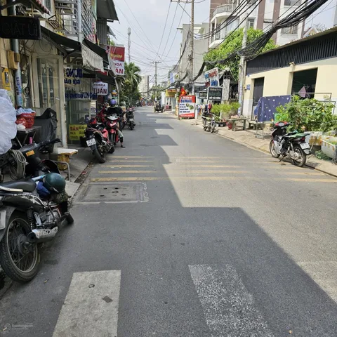 Bán gấp 82m Đất Thổ Cư hẻm 635 đường Quốc Lộ 13 Thủ Đức, chỉ 4,x tỷ