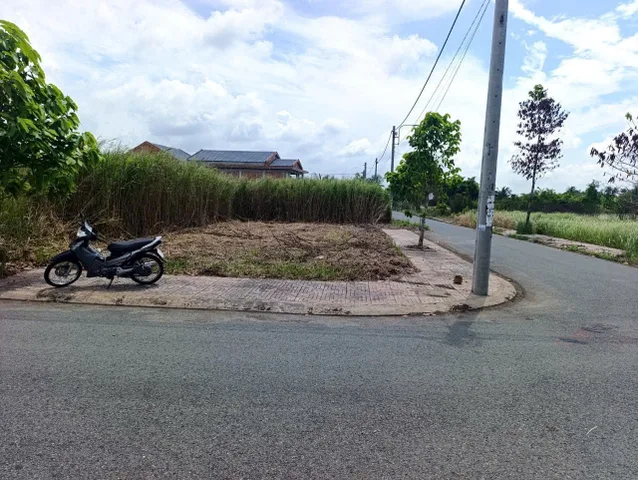 Lô góc 134m2 (8x17) KDC Tân Lân Riverside, Cần Đước, Long An, giá đầu tư 1,09 tỷ TLCC