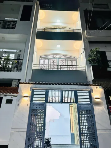 Bán nhà tô hiệu Tân Phú, Kinh Doanh Đỉnh Cao, Đường Xe Hơi 7M Thông Sát Đầm Sen