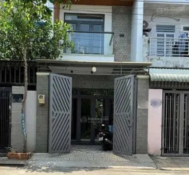 Chủ nhà đi định cư nước ngoài cần bán