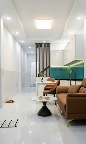 Bán nhà mới hẻm Ô tô Lạc Long Quân, QUẬN TÂN BÌNH, 3.2 x 15m (42 m2), 2 tầng, giá 6.4 tỷ