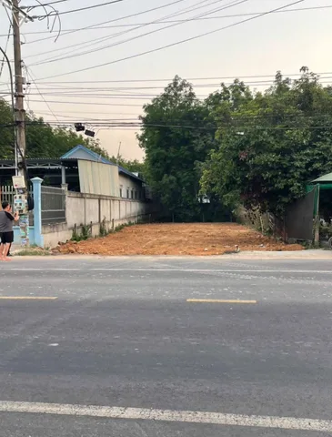 Chỉ còn 1 lô duy nhất – Nhanh tay sở hữu ngay - Diện tích 225m2 với 100m thổ cư, nằm ngay trung tâm Dầu Tiếng