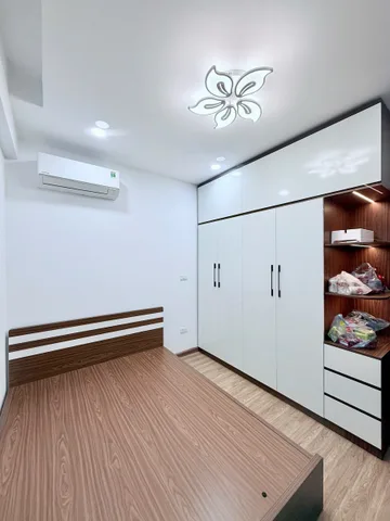 Cần bán gấp căn 2n 2wc đối diện trường đại học Phenika