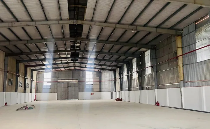 Cho thuê 2000m2 kho gần đường Đặng Kinh, Đình Vũ, có PCCC vách tường có thể thuê lẻ giá chỉ 60k/m2