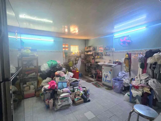 BÁN NHÀ HÒA BÌNH CẠNH ĐẦM SEN 67M2 5.76 TỶ HXH VÀI BƯỚC RA MẶT TIỀN GIÁC VIÊN
