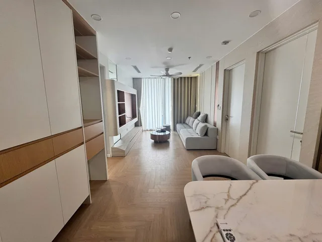 Bán căn hộ D2 Giảng Võ 85m2 2PN - 2VS 11,5 tỷ tầng trung, full nội thất, có slot ô tô