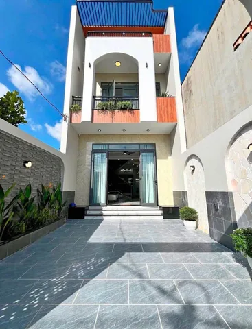 🏡 CÔ CHÚ LỚN TUỔI CẦN BÁN GẤP NHÀ ĐỂ VỀ QUÊ DƯỠNG GIÀ – GIÁ CHỈ 1,03 TỶ 🏡