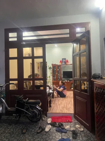 🔥 "TỌA ĐỘ VÀNG THỦ PHỦ DU LỊCH BÃI SAU – BỀ NGANG RỘNG KHỦNG 7M HIẾM CÓ KHÓ TÌM" HOÀNG HOA THÁM P2 – QUỸ ĐẤT VÀNG 72.8M² FULL THỔ CƯ – KẾT CẤU 2 TẦNG ĐẦY ĐỦ CÔNG NĂNG Ở NGAY – HƯỚNG ĐÔNG NAM MÁT MẺ – GIÁ ĐẦU TƯ 7.8 TỶ 🔥