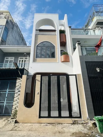 BÁN NHÀ 3 TẦNG ĐƯỜNG GÒ CÁT, PHÚ HỮU, QUẬN 9 - 56.2M2 - ĐƯỜNG 8M - SÁT CHUNG CƯ RICCA - GIÁ 6.4 TỶ