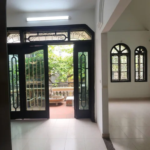 Cho Thuê Nhà Mặt Đường Thụy Khuê 45M² 3 Tầng+ 1 Tum - Nội Thất CB - Kinh Doanh VP, Showroom... Giá Thuê 29tr