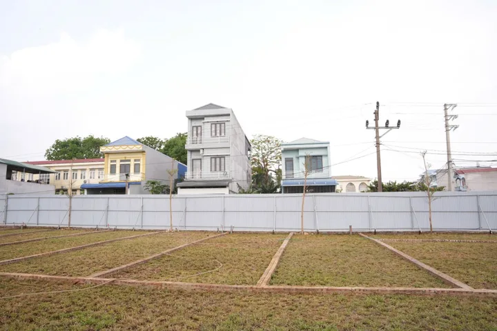 TÀI CHÍNH NHỈNH 1 TỶ CÓ MẢNH ĐẤT 100M CÁCH NỘI ĐÔ CHỈ 30KM