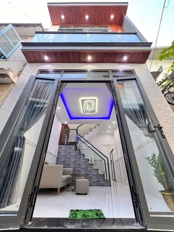 28m2 thổ cư. Nhà 1/ đường Tân Thới Hiệp 21 gần uỷ ban Công An Q12. Có 2PN 2WC, sân giặt phơi, ban công. Giá 1,1 tỷ (bớt lộc)