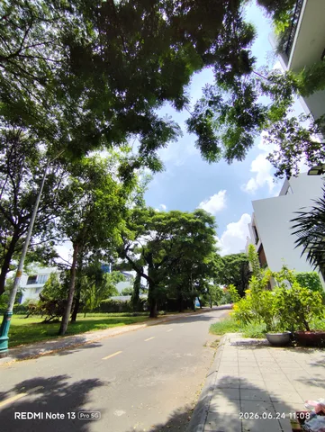 BÁN ĐẤT QUẬN 2 VILLA THỦ THIÊM ĐẤT BIỆT THỰ GIÁ RẺ