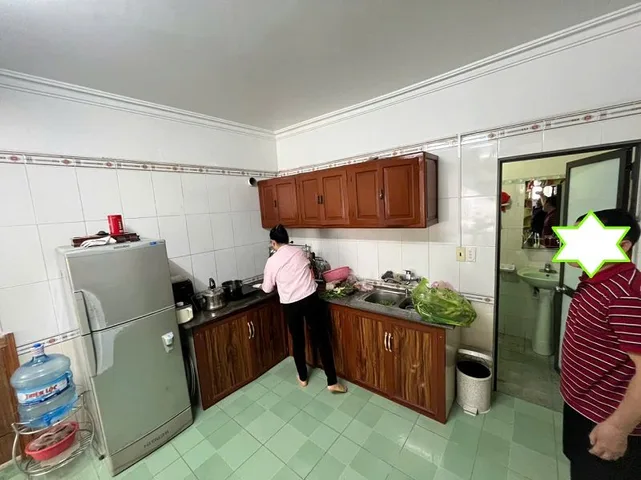 BÁN NHÀ MẶT PHỐ VĨNH TIẾN, LÊ CHÂN, ĐƯỜNG NHỰA 10M Ô TÔ TRÁNH, TIỆN KINH DOANH, 5.2 TỶ