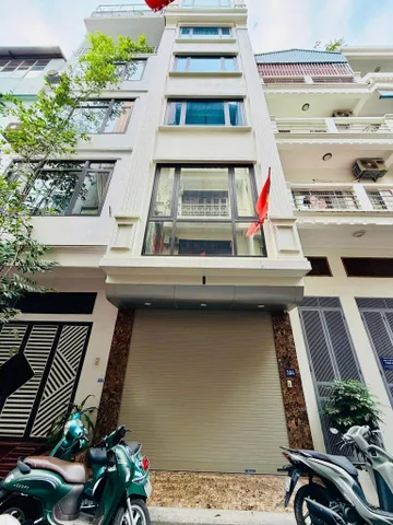 💥 SIÊU PHẨM PHÂN LÔ VIP Trần Quốc Hoàn – 7 TẦNG THANG MÁY – Ô TÔ TRÁNH – KINH DOANH ĐỈNH – GIÁ 25.5 TỶ 💥