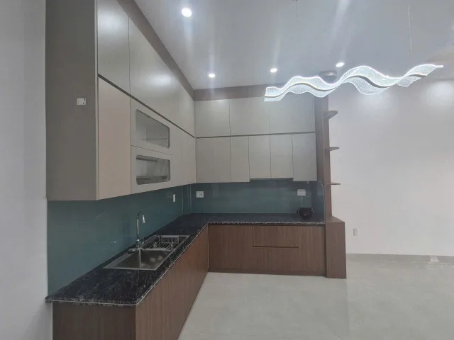 Nhà 2 Tầng Sân Cổng Riêng Quỳnh Cư, Hùng Vương, Hồng Bàng – DT 71m², MT 5,05m, Chỉ 2,45 Tỷ