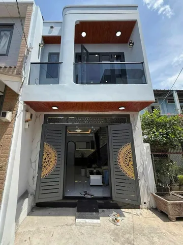 Bán gấp nhà 44m2, giá 4tỷ990, 3PN,2WC,1trệt 1 lầu, đường tỉnh lộ 10,Bình Trị Đông,Tân Bình. Liên Hệ: 0559371035 gặp Bảo Ngọc