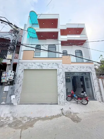 Nhà sr hoàn công mặt tiền đường thông 3.85 tỷ _66m2_1 lầu 1 trệt + nội thất