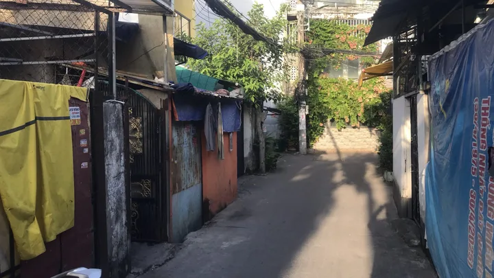 Bán lô đất hẻm xe hơi khu dân cư sadeco,Phước kiển,nhà Bè.