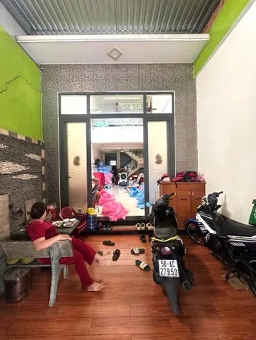 Bán nhà ngay Kinh Dương Vương, Bình Tân, mặt tiền đường nhựa, sổ chính chủ, 96m2 giá 6,4 tỷ