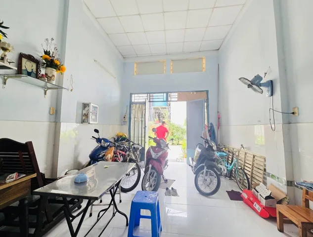 Bán nhà Kinh Dương Vương, An Lạc, hẻm ôtô đỗ cửa, giáp Khang Điền, giá 4,95 tỷ