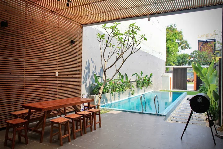 Cho thuê villa hồ bơi mặt tiền Hồ Xuân Hương, Ngũ Hành Sơn