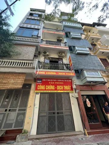Cho thuê nhà nguyên căn 5 tầng, 6 ngủ, 5WC phố Hoàng Sâm hợp ở gia đình, làm văn phòng...0354229554