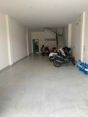 Cho thuê nhà 3 tầng mặt tiền Nguyễn Hữu Thọ , Khuê Trung