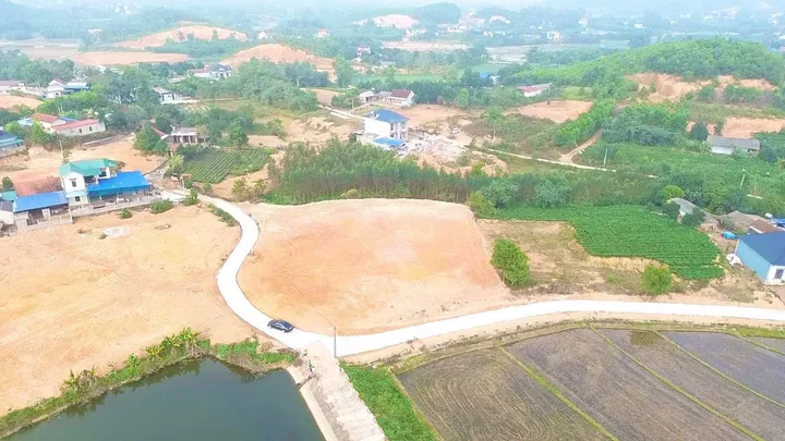 Chính chủ: CẦN TIỀN LẮM MỚI BÁN LÔ GÓC 2 MẶT TIỀN 2541m2 CÓ SẴN 400m2 THỔ CƯ